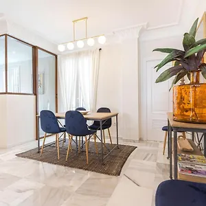 Apartment Genteel San Isidoro