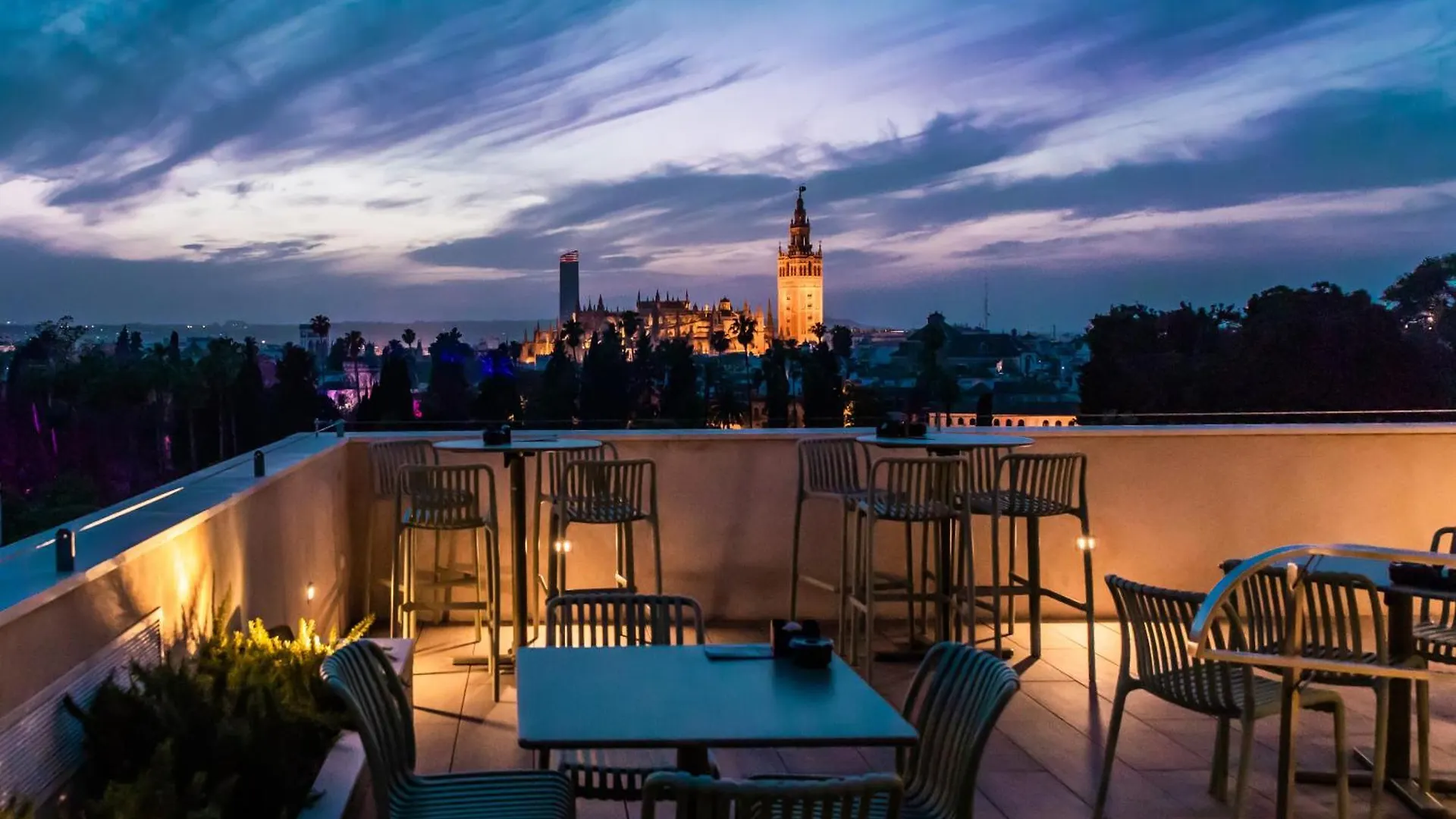 Hotel Alcazar Seville 3*,  Spain